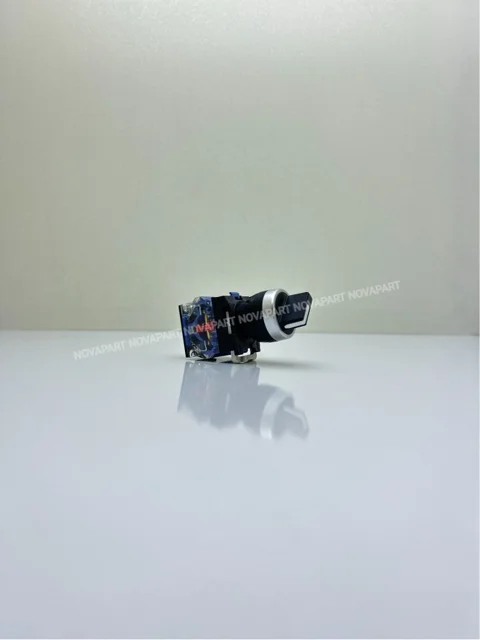 تصویر  کلید بالا پایین تیغ اصلی ks و oav